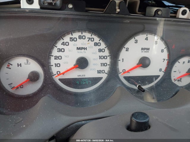 44767138 :رقم المزاد ، 1B3ES56C35D279394 vin ، 2005 Dodge Neon Sxt مزاد بيع