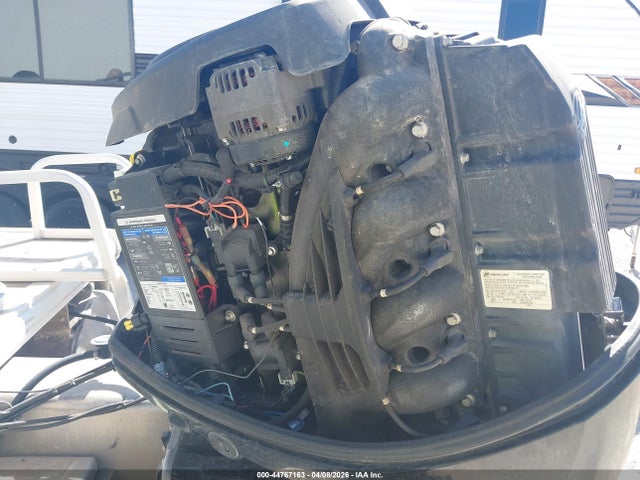 Suntracker Pontoon 2019 BUJ70410E919 Image 10