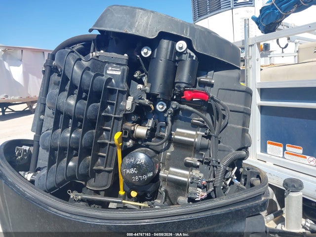 Suntracker Pontoon 2019 BUJ70410E919 Image 12