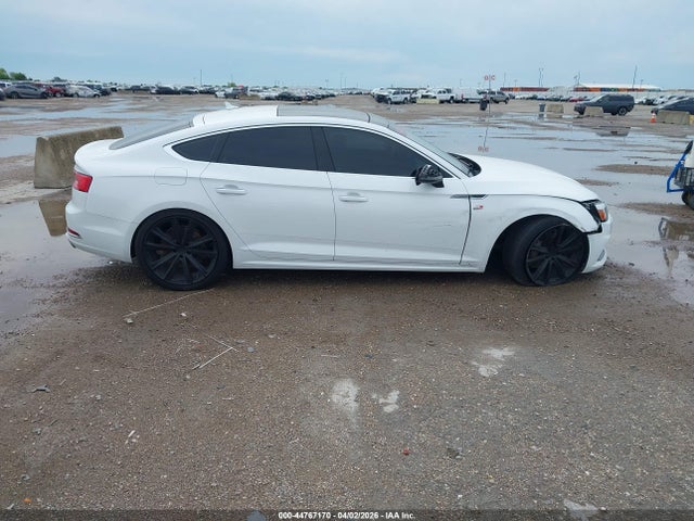 44767170 :رقم المزاد ، WAUANCF56JA007554 vin ، 2018 Audi A5 2.0t Premium مزاد بيع