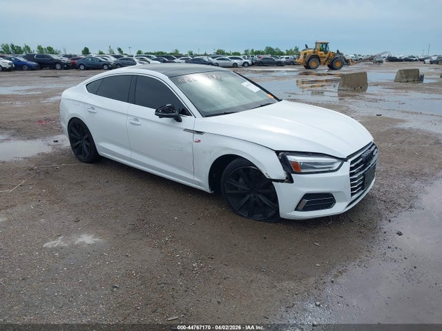 44767170 :رقم المزاد ، WAUANCF56JA007554 vin ، 2018 Audi A5 2.0t Premium مزاد بيع