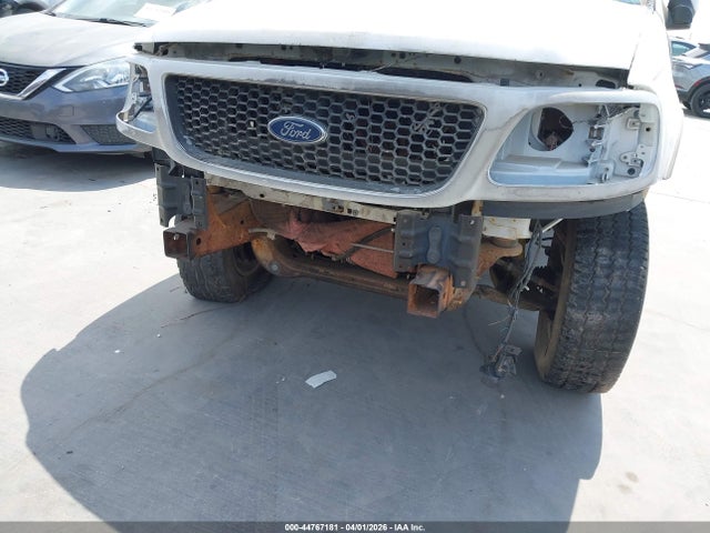 1999 Ford F-150 Lariat/xl/xlt მანქანა იყიდება აუქციონზე, vin: 1FTRX18L0XKB59607, აუქციონის ნომერი: 44767181