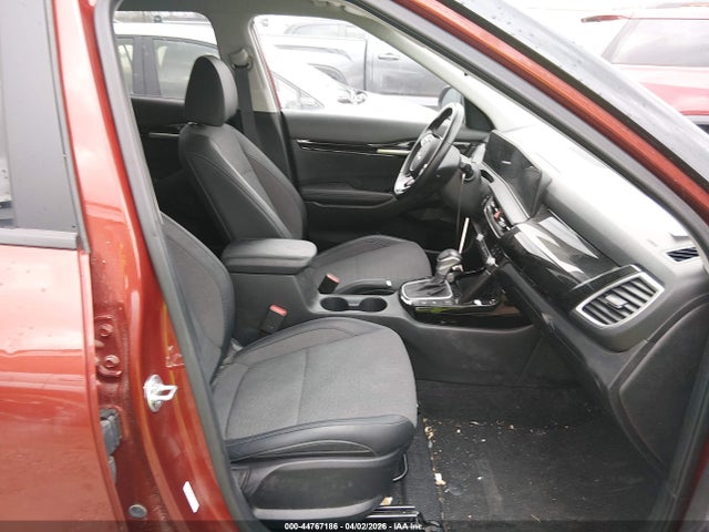 Продаж на аукціоні авто 2025 Kia Seltos S, vin: KNDEUCAA4S7703114, номер лоту: 44767186