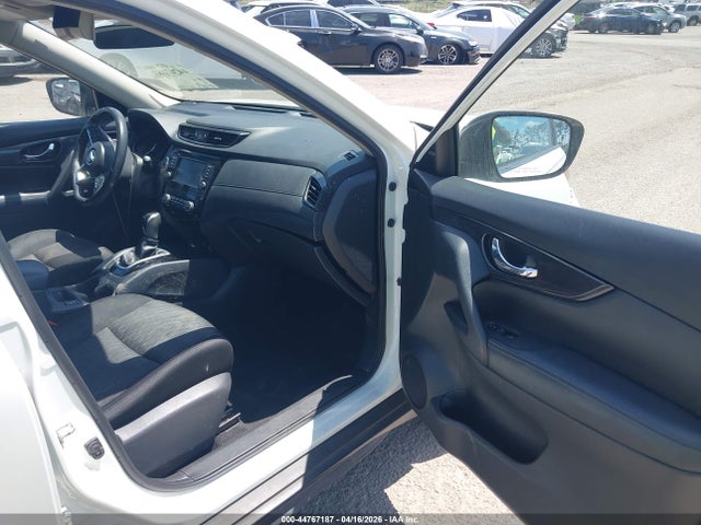 Aukcja sprzedaży 2018 Nissan Rogue Sv, vin: KNMAT2MTXJP595590, numer aukcji: 44767187