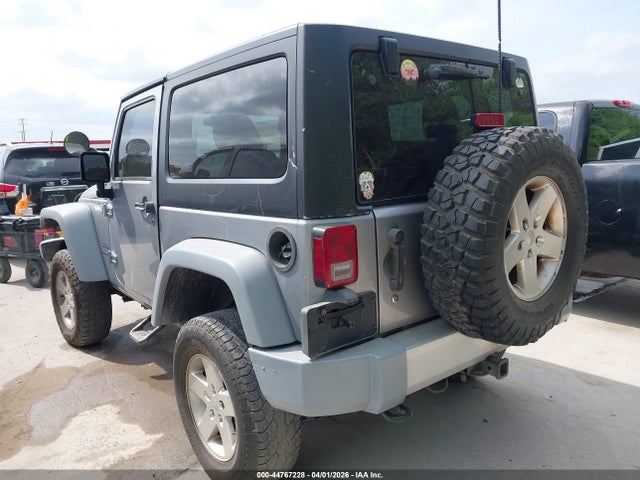 2014 JEEP WRANGLER 1C4AJWAGXEL142331 Photo 2