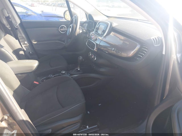 2016 FIAT 500X ZFBCFXBT1GP388033 Photo 4