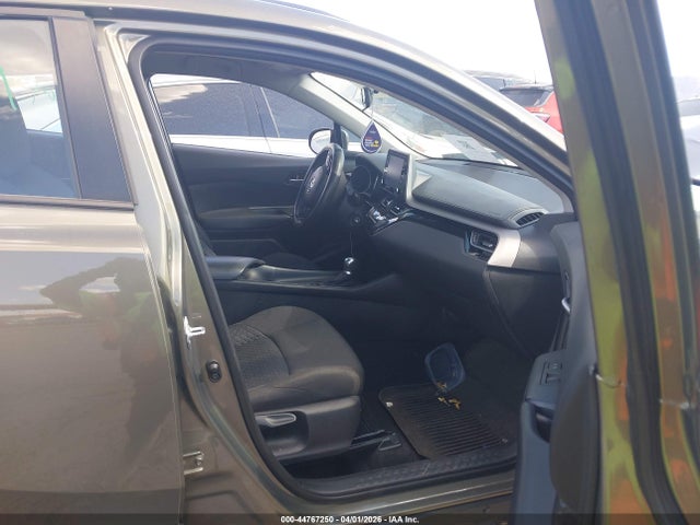 Toyota C-HR LE 2021 NMTKHMBX1MR136285 Image 5