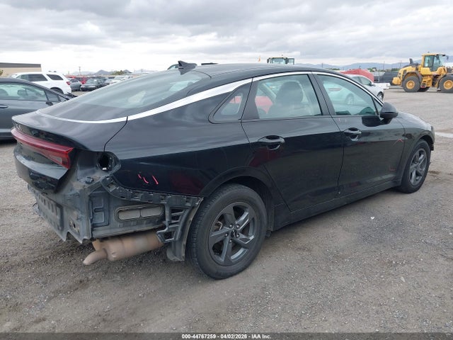 KIA K5 LX 2022 5XXG24J28NG129142 Image 4