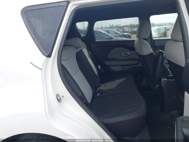 KNDJN2A2XG7338251 KIA Soul