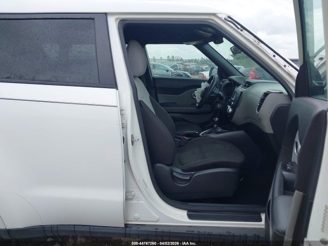 KNDJN2A2XG7338251 KIA Soul