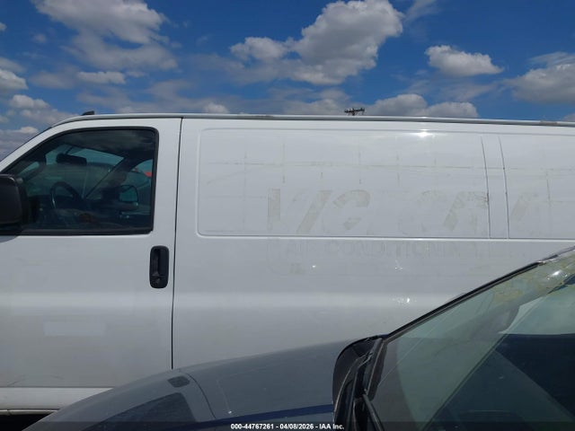 1GCWGBF70N1155333 Chevrolet Express Cargo Rwd 2500 Extended Wheelbase Wt