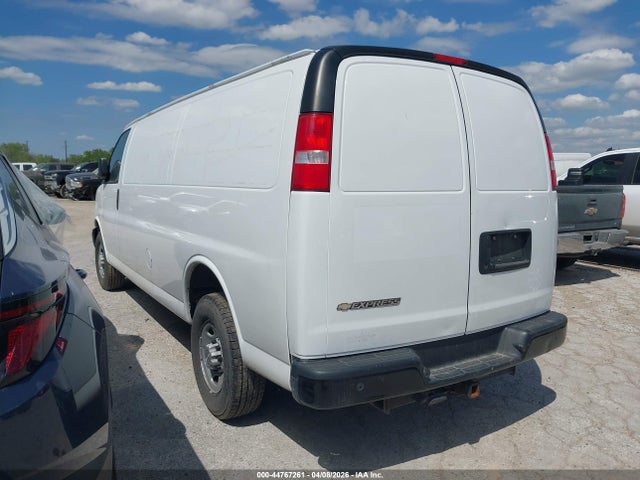 1GCWGBF70N1155333 Chevrolet Express Cargo Rwd 2500 Extended Wheelbase Wt