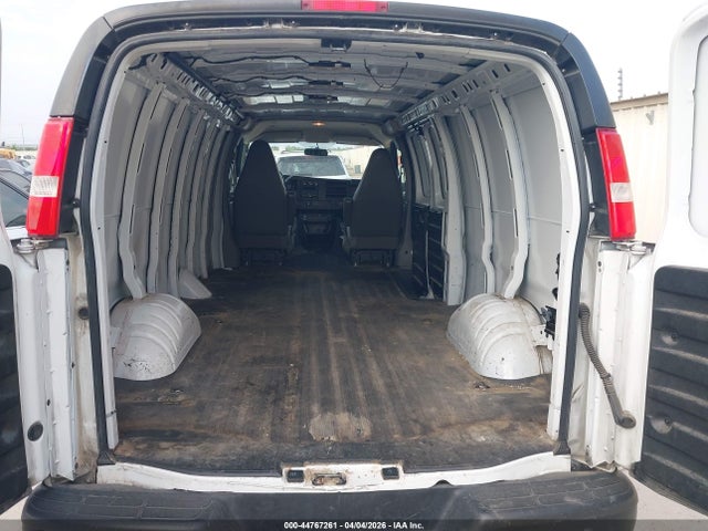 1GCWGBF70N1155333 Chevrolet Express Cargo Rwd 2500 Extended Wheelbase Wt