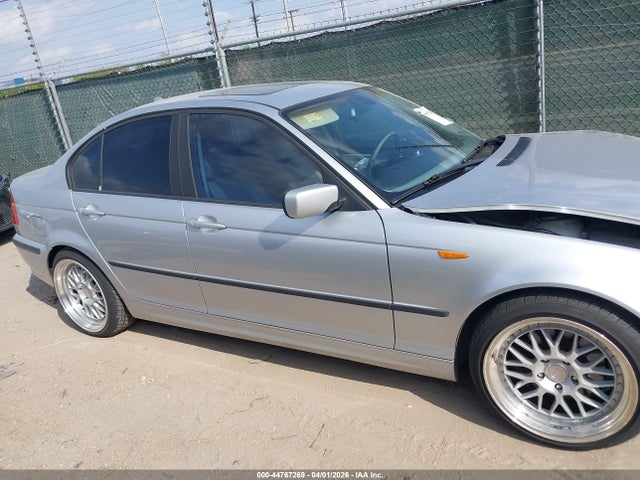 Продажа на аукционе авто 2004 Bmw 325i, vin: WBAEV33404KR27238, номер лота: 44767269