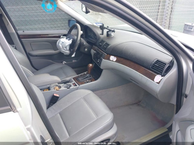 Продажа на аукционе авто 2004 Bmw 325i, vin: WBAEV33404KR27238, номер лота: 44767269