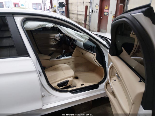 Aukcja sprzedaży 2015 Bmw 320i Xdrive, vin: WBA3C3C55FK203005, numer aukcji: 44767279