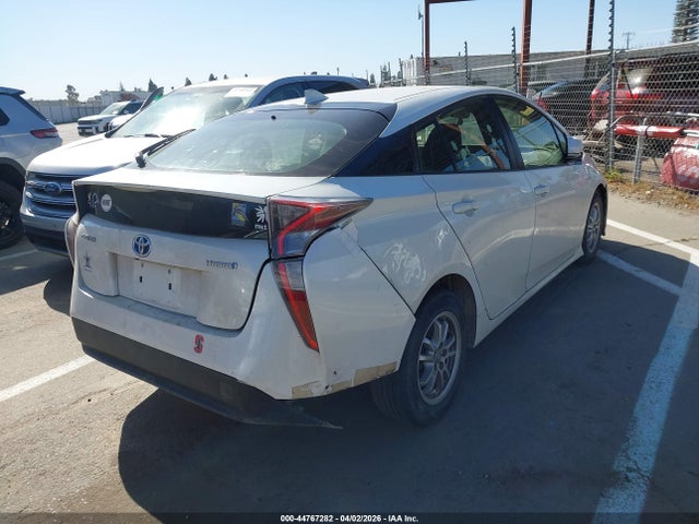 JTDKARFU6G3014630 Toyota Prius Three