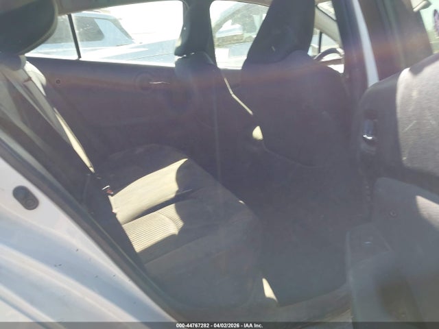 JTDKARFU6G3014630 Toyota Prius Three