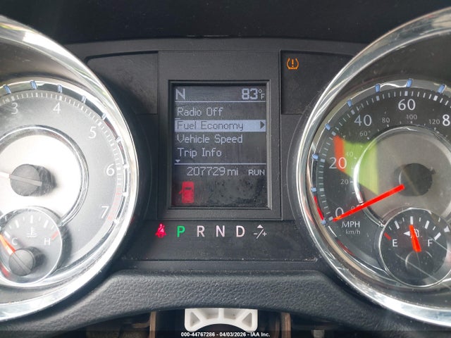 2011 CHRYSLER TOWN & COUNTRY 2A4RR5DG7BR612748 Photo 6
