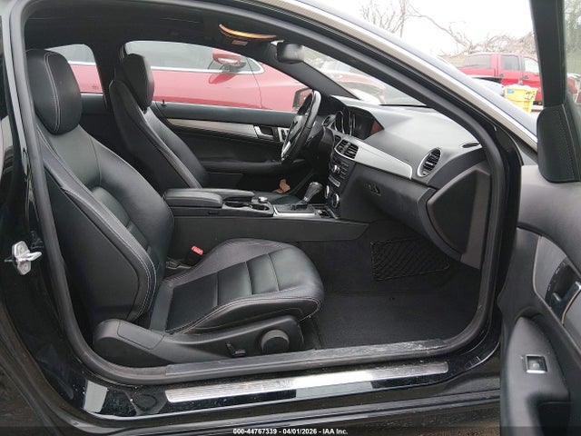 2013 MERCEDES-BENZ C 250 WDDGJ4HB5DG035547 Photo 4