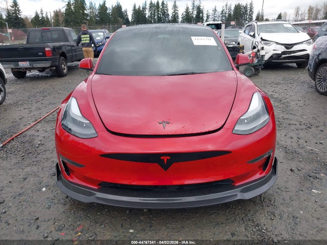 2022 Tesla Model 3 Performance Dual Motor All-wheel Drive მანქანა იყიდება აუქციონზე, vin: 5YJ3E1EC7NF275607, აუქციონის ნომერი: 44767341