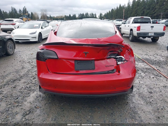 2022 Tesla Model 3 Performance Dual Motor All-wheel Drive მანქანა იყიდება აუქციონზე, vin: 5YJ3E1EC7NF275607, აუქციონის ნომერი: 44767341