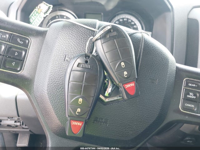 44767344 :رقم المزاد ، 1C6RR7FT8FS667314 vin ، 2015 Ram 1500 Express مزاد بيع