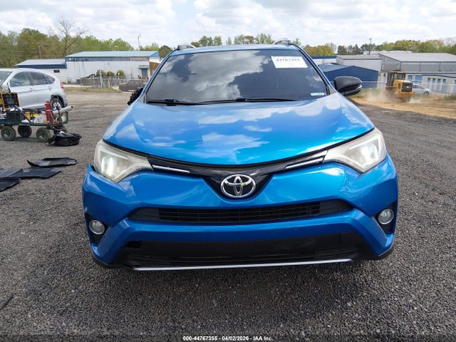 44767355 :رقم المزاد ، JTMWFREV8GJ082758 vin ، 2016 Toyota Rav4 Xle مزاد بيع