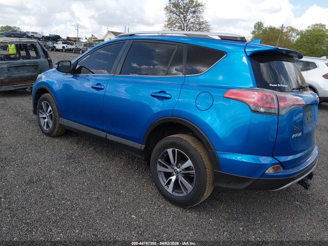 44767355 :رقم المزاد ، JTMWFREV8GJ082758 vin ، 2016 Toyota Rav4 Xle مزاد بيع