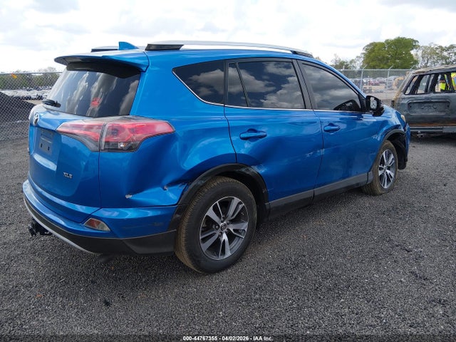 44767355 :رقم المزاد ، JTMWFREV8GJ082758 vin ، 2016 Toyota Rav4 Xle مزاد بيع