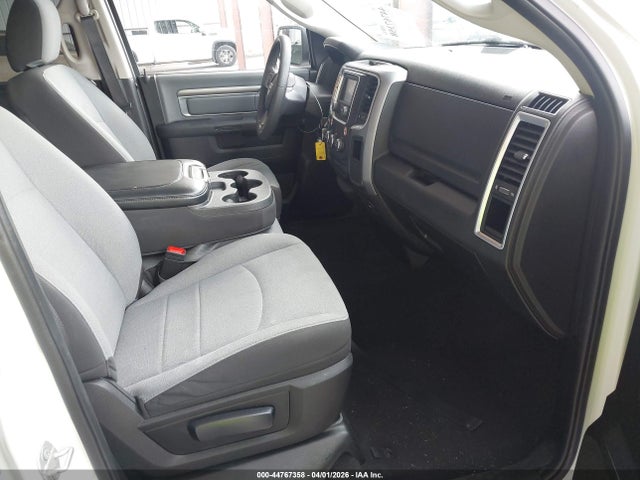 2024 Ram 1500 Classic Slt  4x4 6'4 Box მანქანა იყიდება აუქციონზე, vin: 1C6RR7GG0RS143516, აუქციონის ნომერი: 44767358