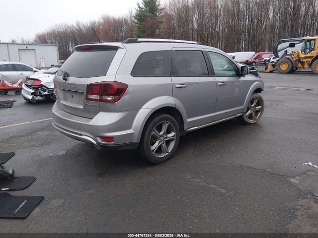 2017 Dodge Journey Crossroad Plus Awd მანქანა იყიდება აუქციონზე, vin: 3C4PDDGG3HT615945, აუქციონის ნომერი: 44767384