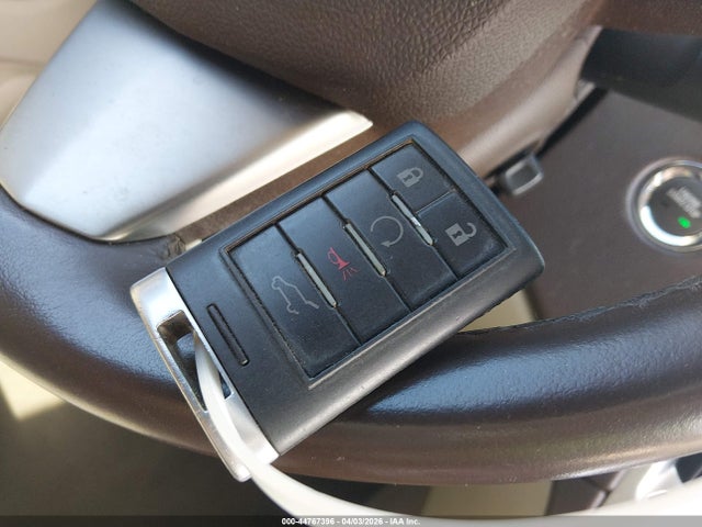 44767396 :رقم المزاد ، 3GYFNBEY5BS513899 vin ، 2011 Cadillac Srx Performance Collection مزاد بيع