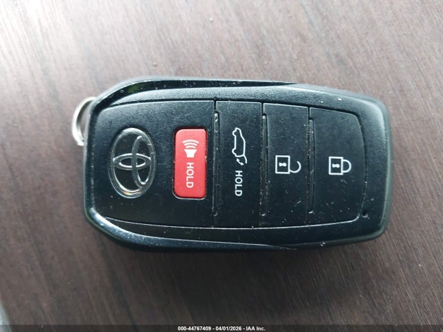 2024 Toyota Sequoia Capstone მანქანა იყიდება აუქციონზე, vin: 7SVAAABAXRX025060, აუქციონის ნომერი: 44767409