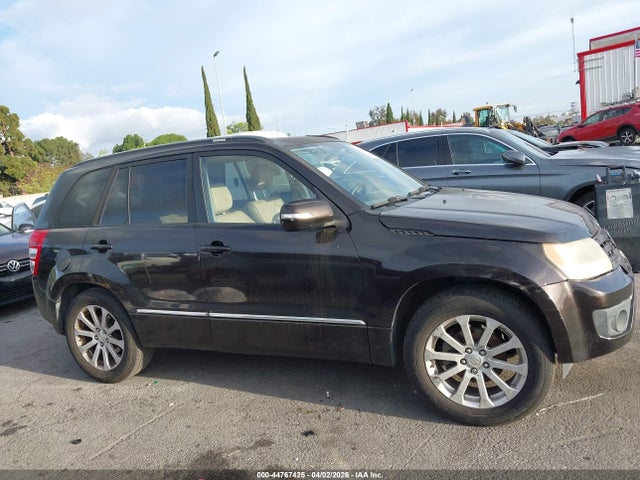 2013 Suzuki Grand Vitara Limited მანქანა იყიდება აუქციონზე, vin: JS3TE0D79D4100023, აუქციონის ნომერი: 44767425