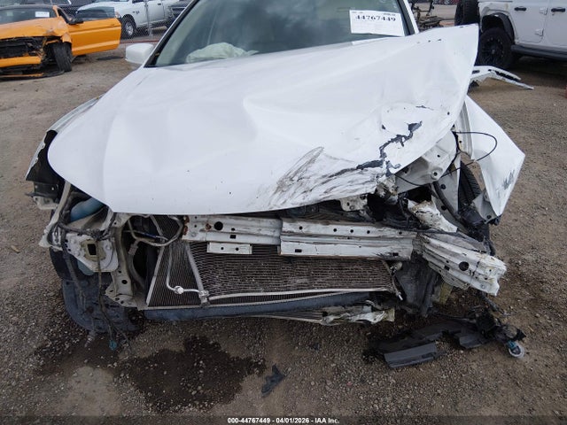 44767449 :رقم المزاد ، 1HGCR3F84FA028048 vin ، 2015 Honda Accord Ex-l V-6 مزاد بيع