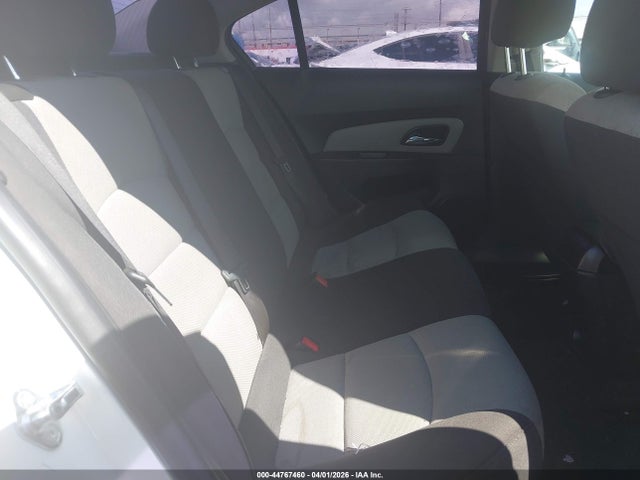 1G1PA5SG4F7291291 Chevrolet Cruze Ls Auto