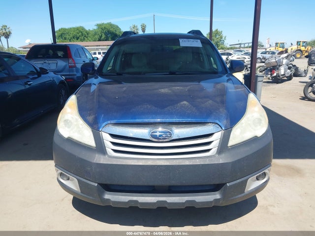 2010 Subaru Outback 2.5i Premium მანქანა იყიდება აუქციონზე, vin: 4S4BRBCC7A3363231, აუქციონის ნომერი: 44767478