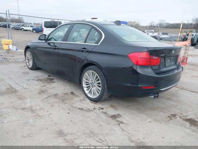 2013 BMW 328I WBA3B3C5XDJ698310 Photo 2