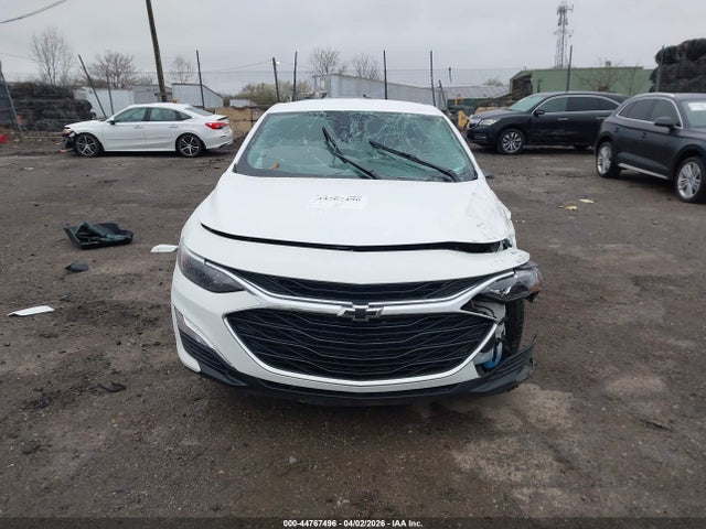 1G1ZG5ST4RF175619 Chevrolet Malibu Fwd Rs