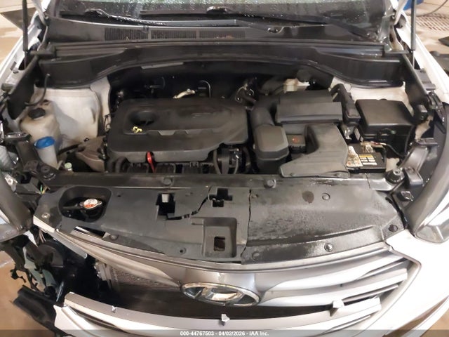 Продаж на аукціоні авто 2018 Hyundai Santa Fe Sport 2.4l, vin: 5NMZUDLB7JH085615, номер лоту: 44767503