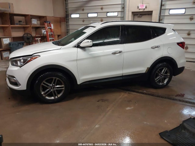 Продаж на аукціоні авто 2018 Hyundai Santa Fe Sport 2.4l, vin: 5NMZUDLB7JH085615, номер лоту: 44767503