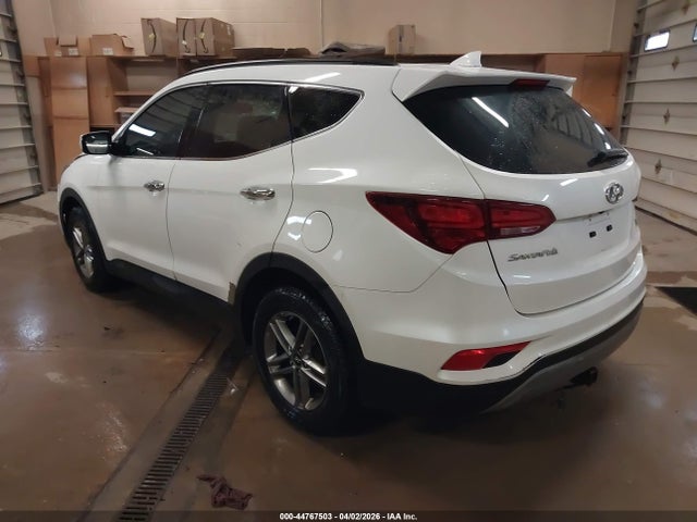 Продаж на аукціоні авто 2018 Hyundai Santa Fe Sport 2.4l, vin: 5NMZUDLB7JH085615, номер лоту: 44767503