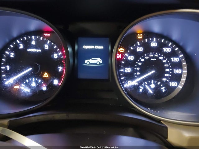 Продаж на аукціоні авто 2018 Hyundai Santa Fe Sport 2.4l, vin: 5NMZUDLB7JH085615, номер лоту: 44767503