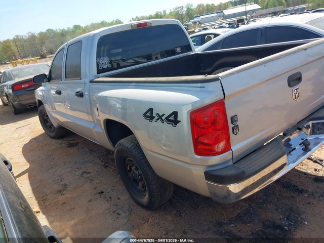 2006 DODGE DAKOTA 1D7HW28K66S715676 Photo 2
