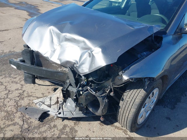 5NPD74LFXJH345819 Hyundai ELANTRA SE