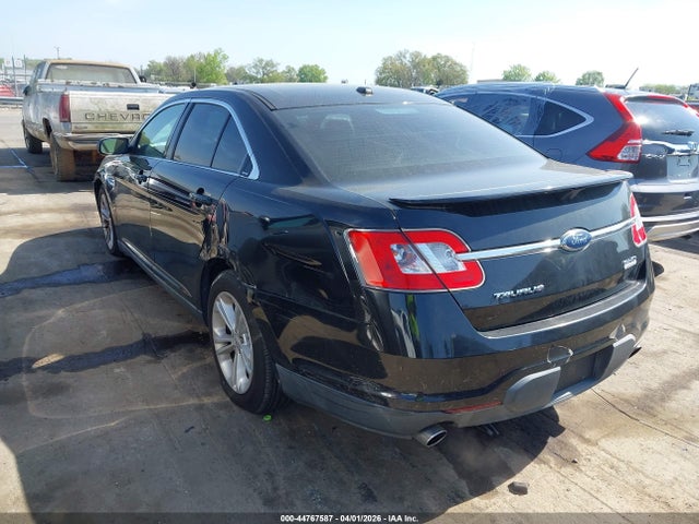 2010 FORD TAURUS 1FAHP2KT1AG130983 Photo 2