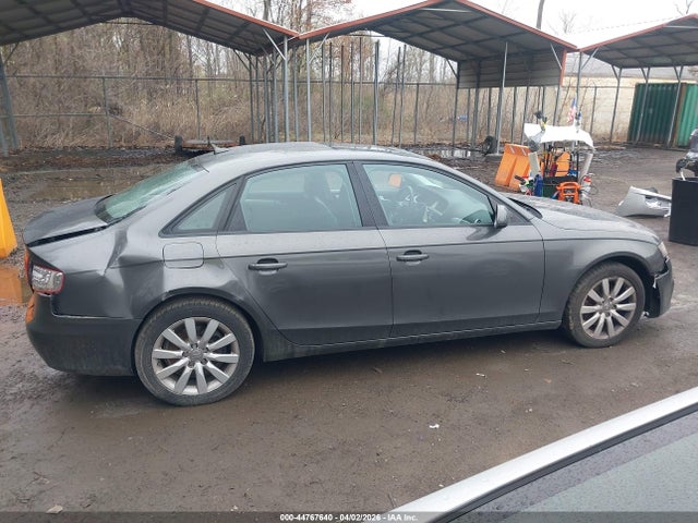 44767640 :رقم المزاد ، WAUBFAFL6CN006453 vin ، 2012 Audi A4 2.0t Premium مزاد بيع