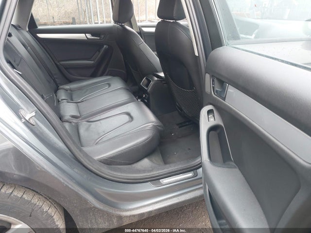44767640 :رقم المزاد ، WAUBFAFL6CN006453 vin ، 2012 Audi A4 2.0t Premium مزاد بيع