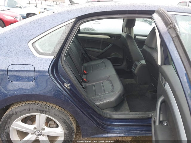 2012 VOLKSWAGEN PASSAT 1VWBP7A3XCC106641 Photo 7